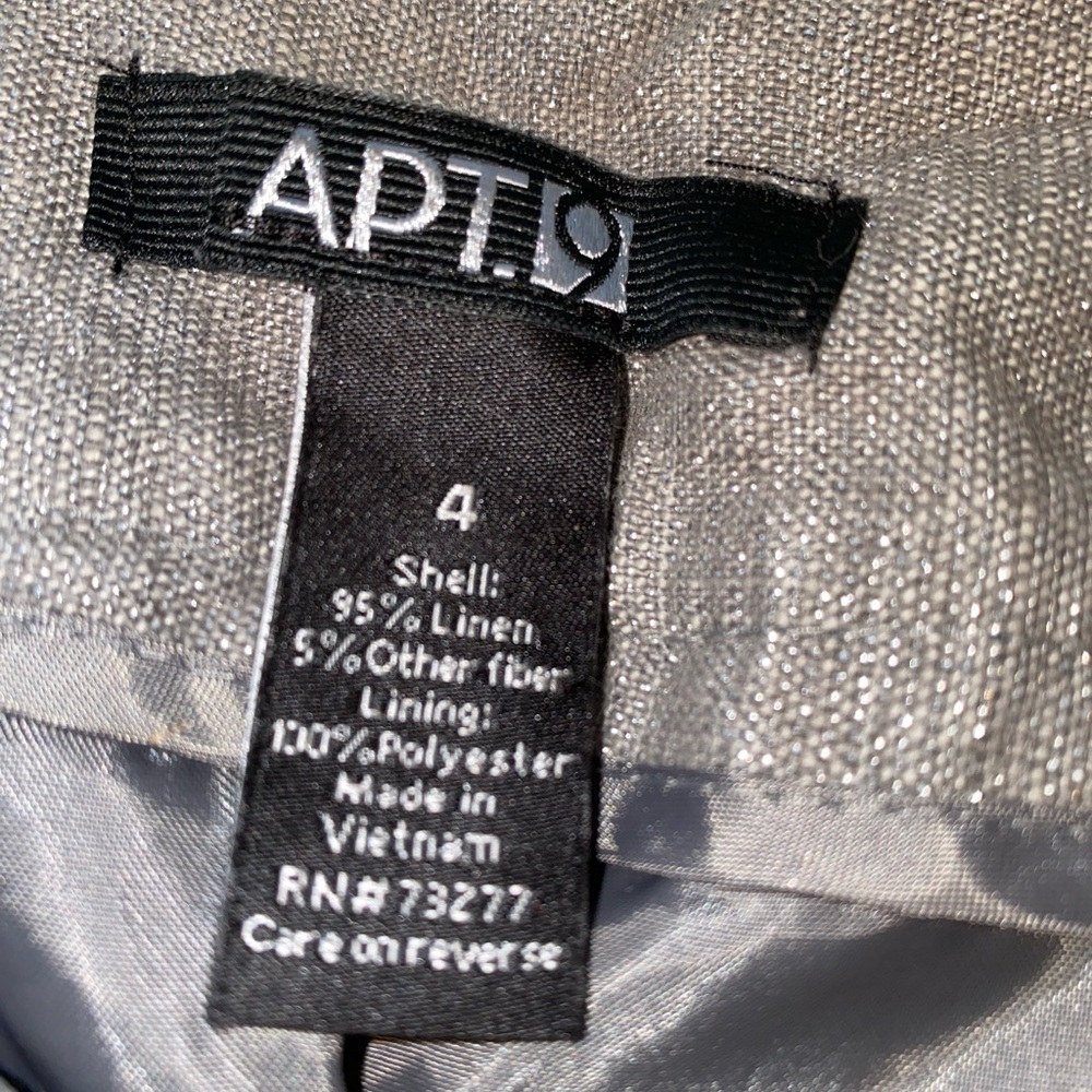 Apt. 9 Shimmering grey and silver Women's Shorts - Picture 6 of 6